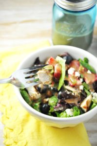 chicken & berry salad