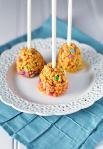 Peanut Butter Krispie Cake Pops